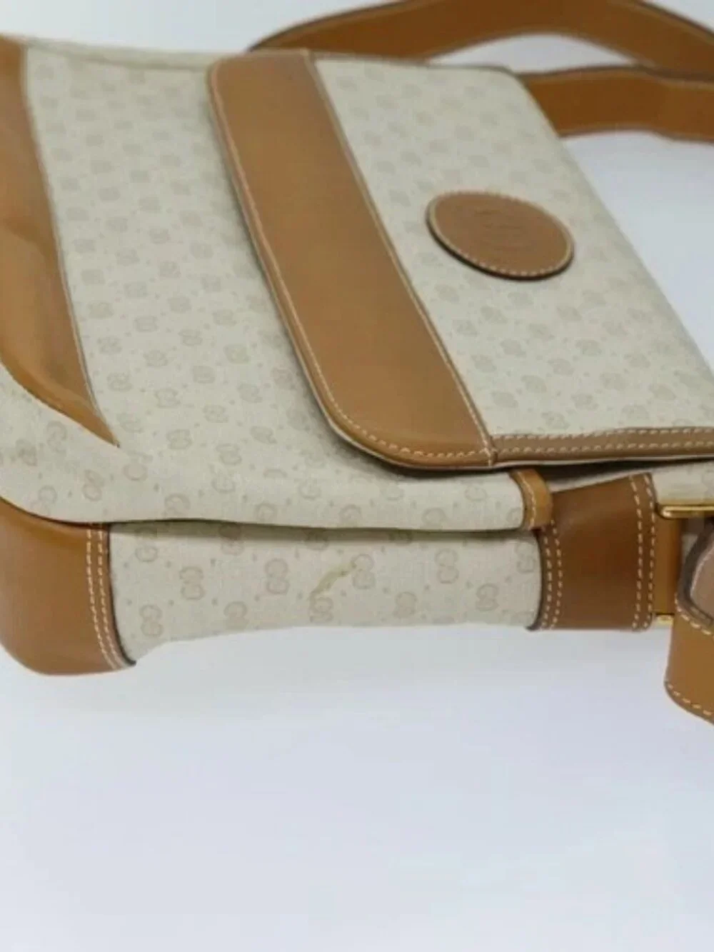 GUCCI Micro GG Supreme Shoulder Bag PVC Beige - Picture 3 of 16